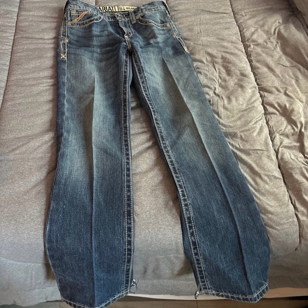 Boys Ariat B4 relaxed jeans size 12